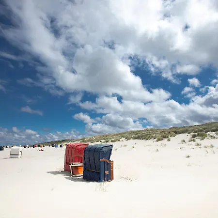 Appartementhaus Bracht - Moewe * Juist